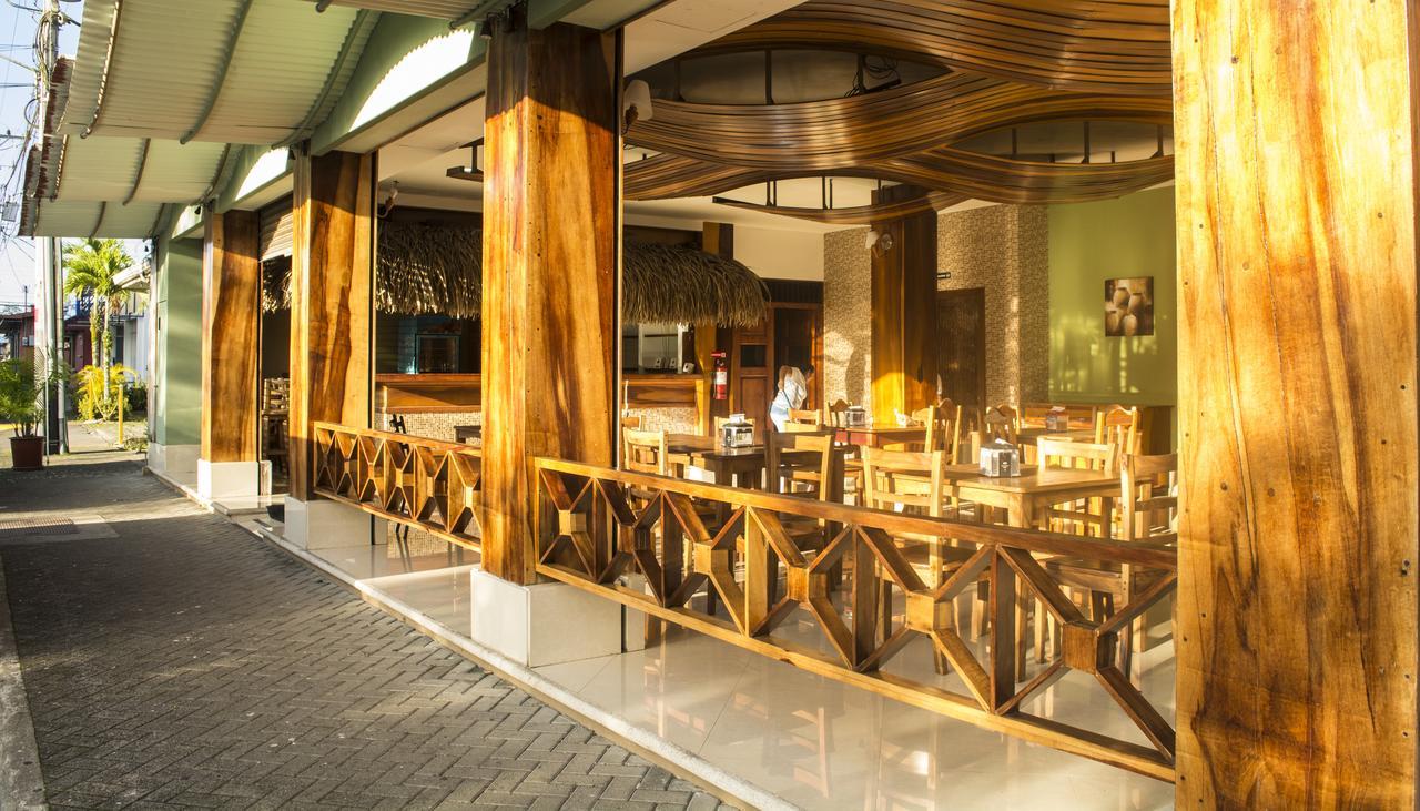 Hotel La Fortuna Extérieur photo