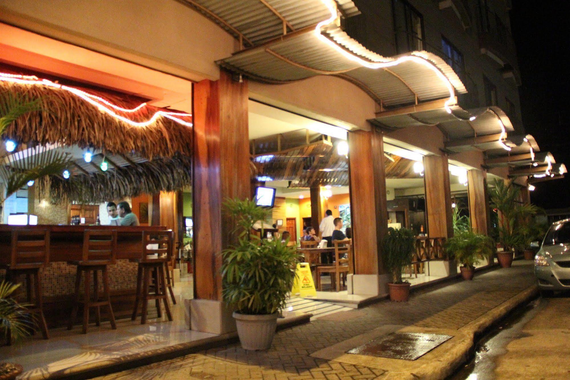 Hotel La Fortuna Extérieur photo