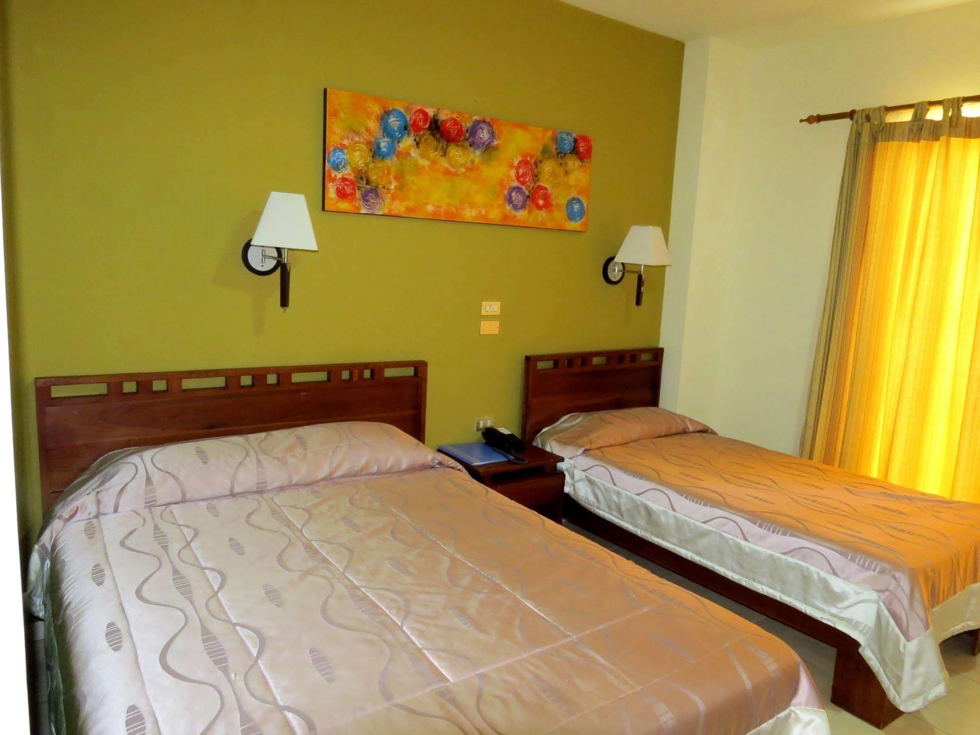 Hotel La Fortuna Extérieur photo