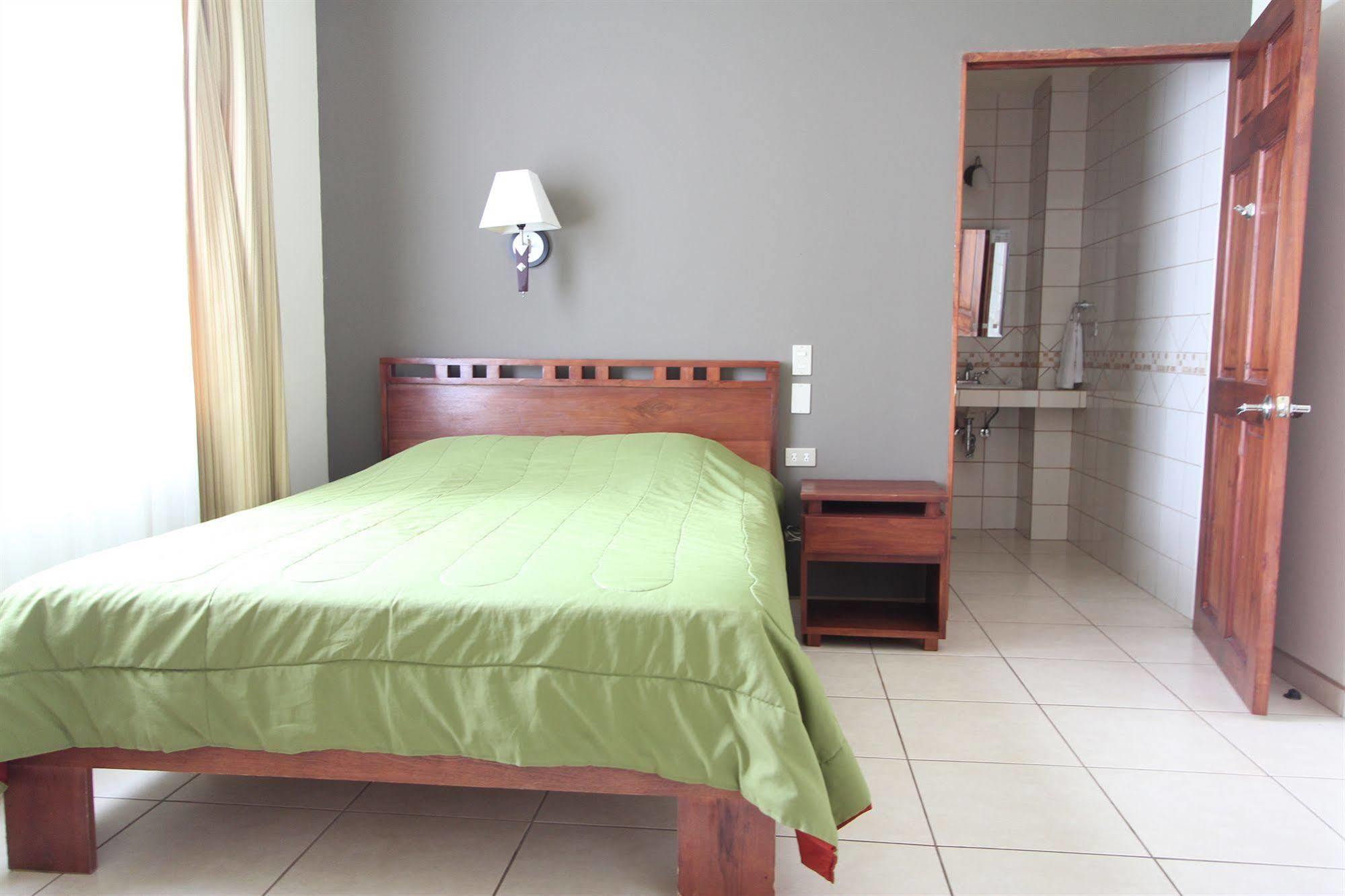 Hotel La Fortuna Extérieur photo