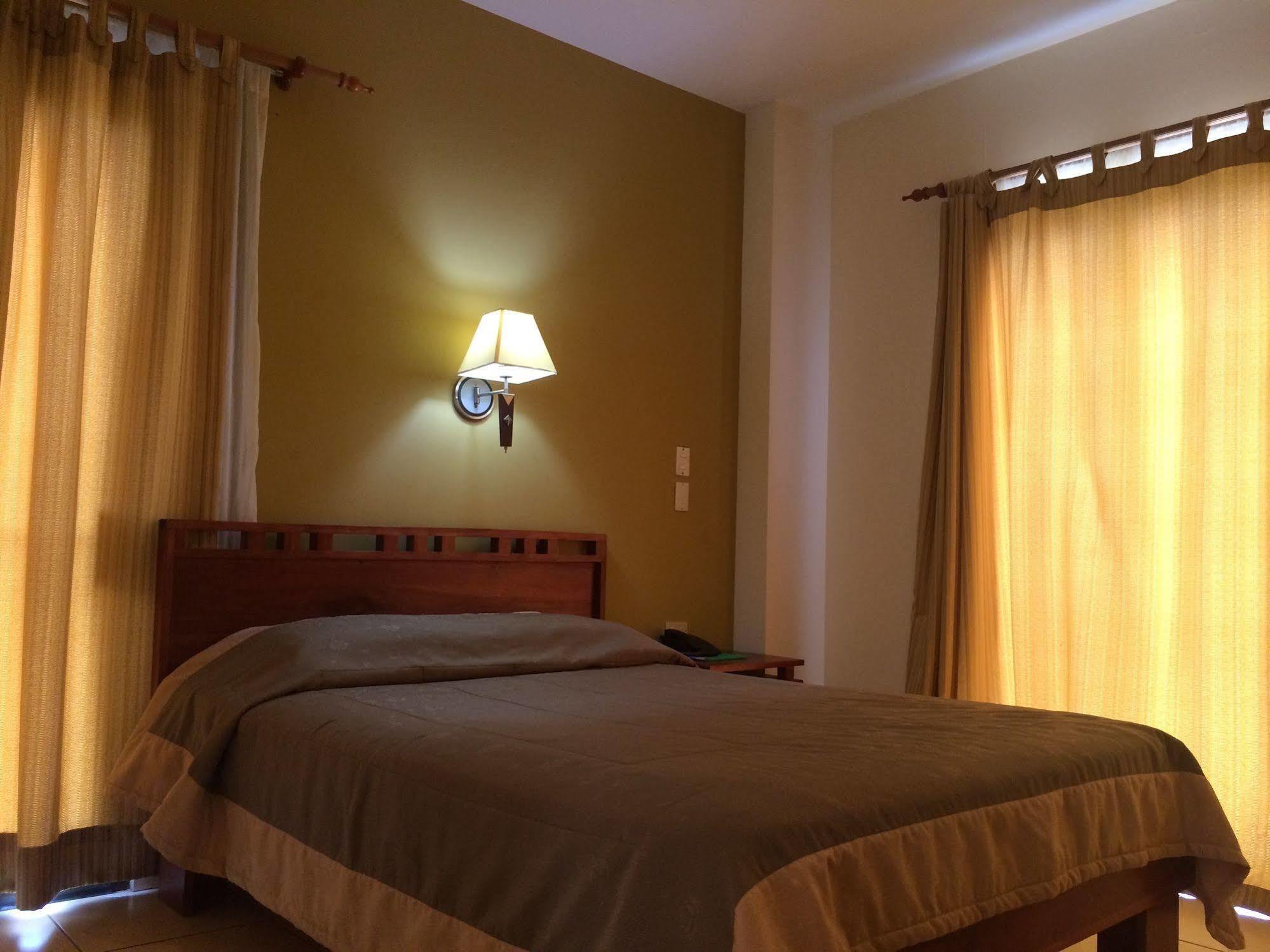 Hotel La Fortuna Extérieur photo